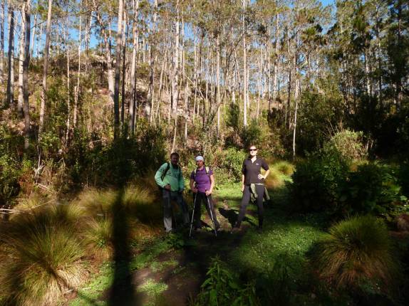 Com nossos amigos franceses, voltando do cume do Pico Duarte, na República Dominicana